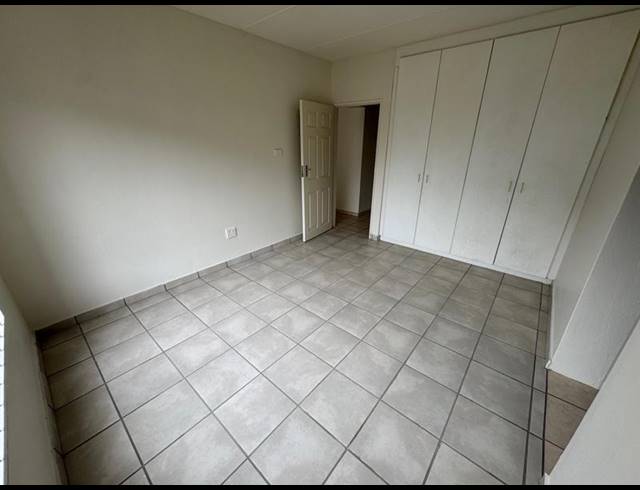 2 BEDROOM TOWNHOUSE FOR SALE IN BIRCHLEIGH